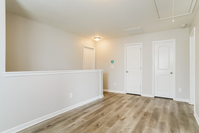 Building Photo - 306 Randolph Dr