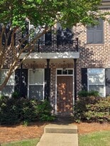 Building Photo - 2206 Anderson Rd