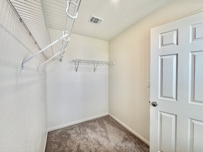 Building Photo - 4258 Tarim St