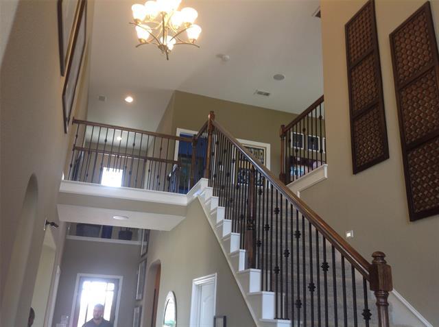 Building Photo - 2449 Kingsgate Dr