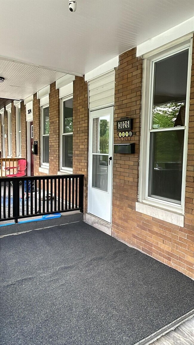 Building Photo - 3026 Clifton Park Terrace