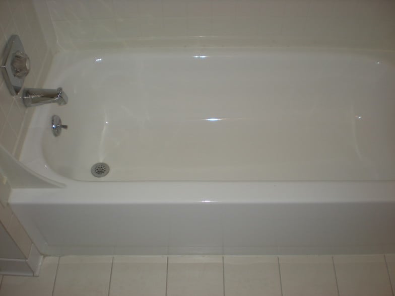 bathrm - 20418 Purlingbrook St