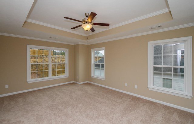 Building Photo - 558 Bunchgrass St