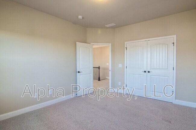 Building Photo - 14 Ossabaw Loop