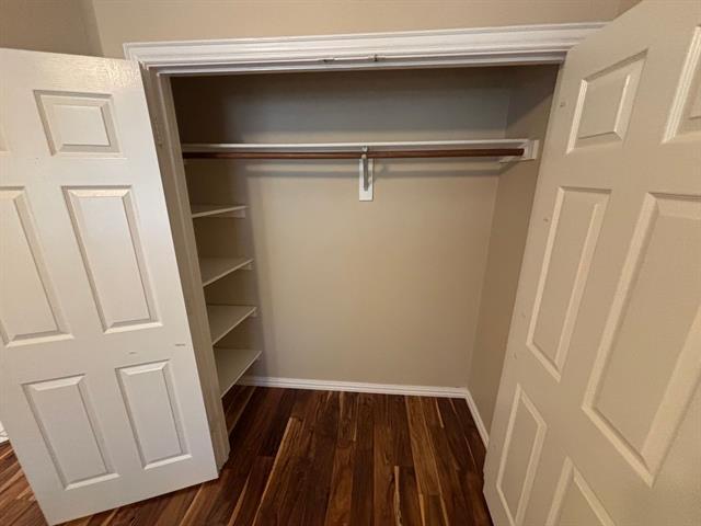 Building Photo - 2900 Stanford Dr