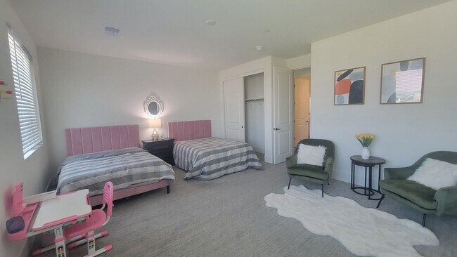 Building Photo - 3701 Parterre Ct