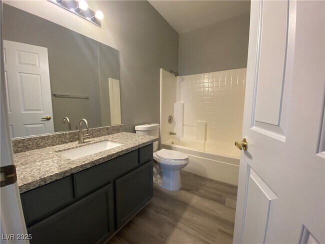 Building Photo - 10011 Crimson Palisades Pl