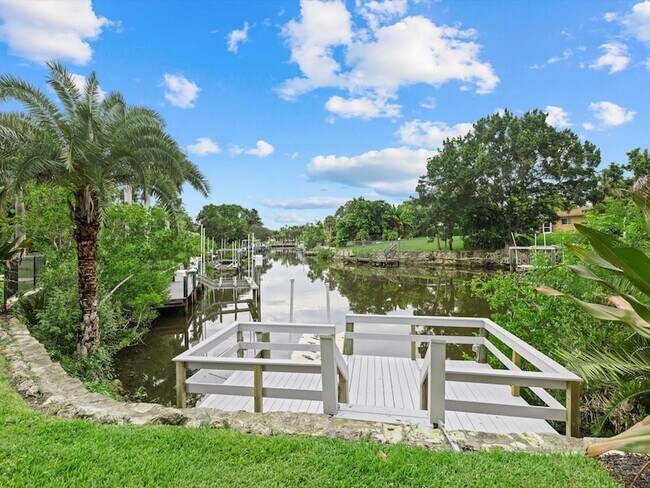 Building Photo - 1707 Caribbean Dr