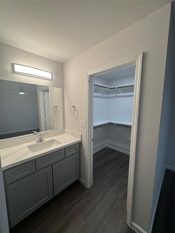 Building Photo - 15542 Towerwood Dr
