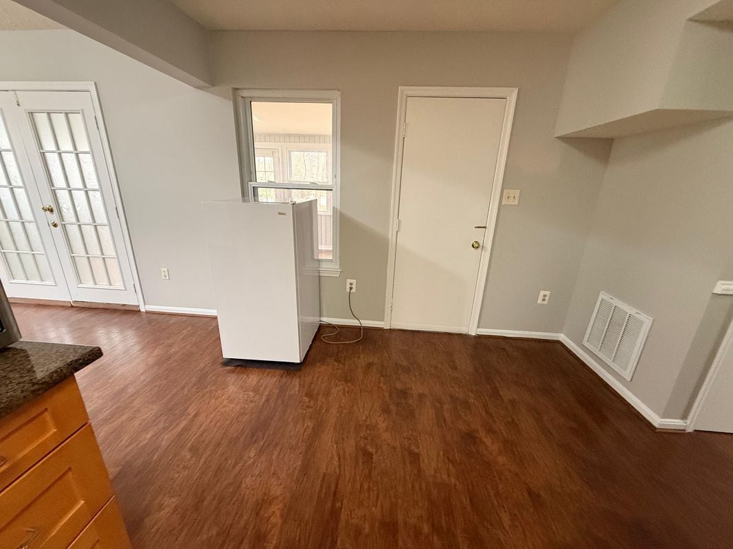 Building Photo - 4001 Bittern Ct