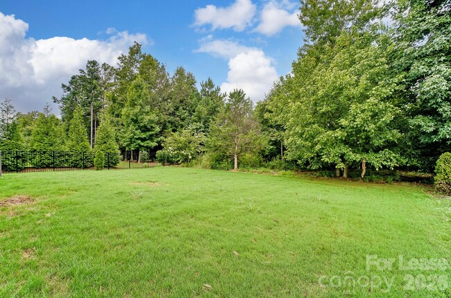 Building Photo - 2337 Abundance Ln