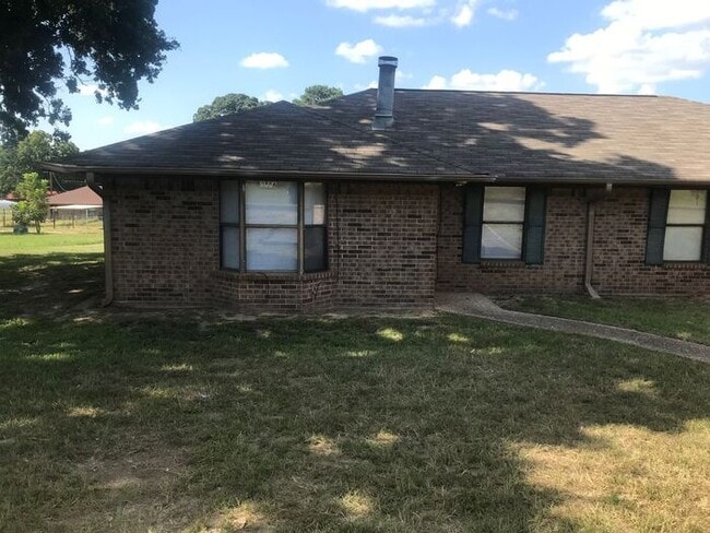 Primary Photo - 2 bedroom, 1 bathroom duplex in Flint - To...
