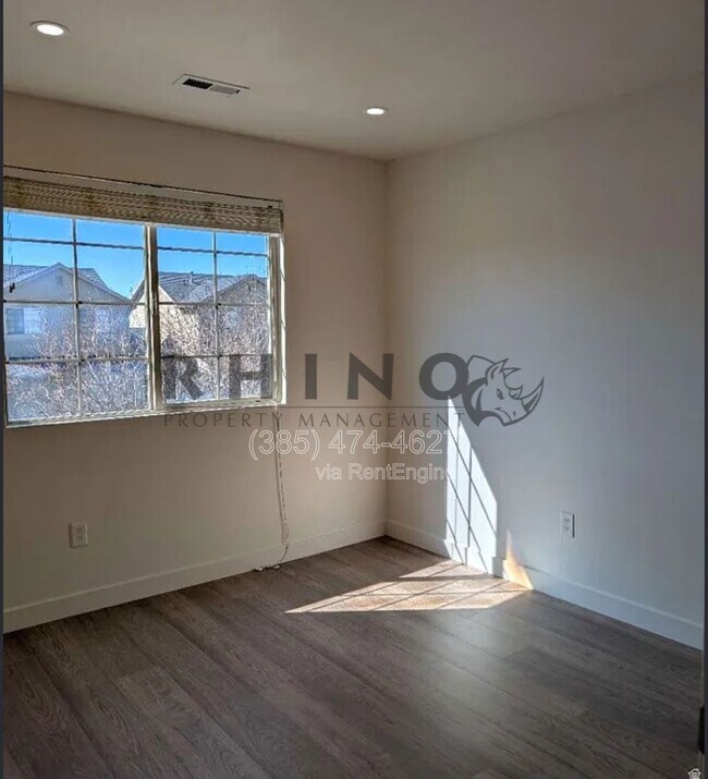 Building Photo - 2124 W 2180 N