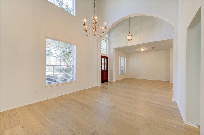 Building Photo - 4426 Desert Cliff Ct