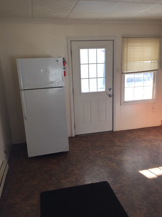 Building Photo - 23 Orchard Dr