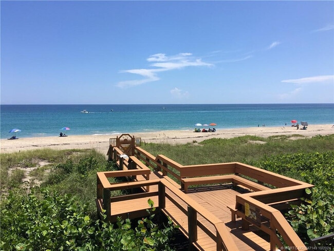 Building Photo - 1357 NE Ocean Blvd