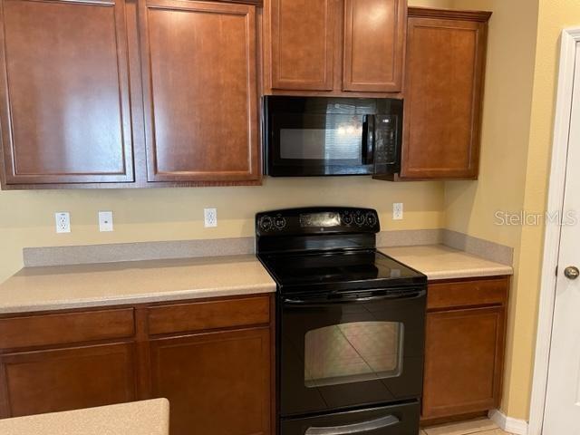 Building Photo - 5518 Kinglethill Dr