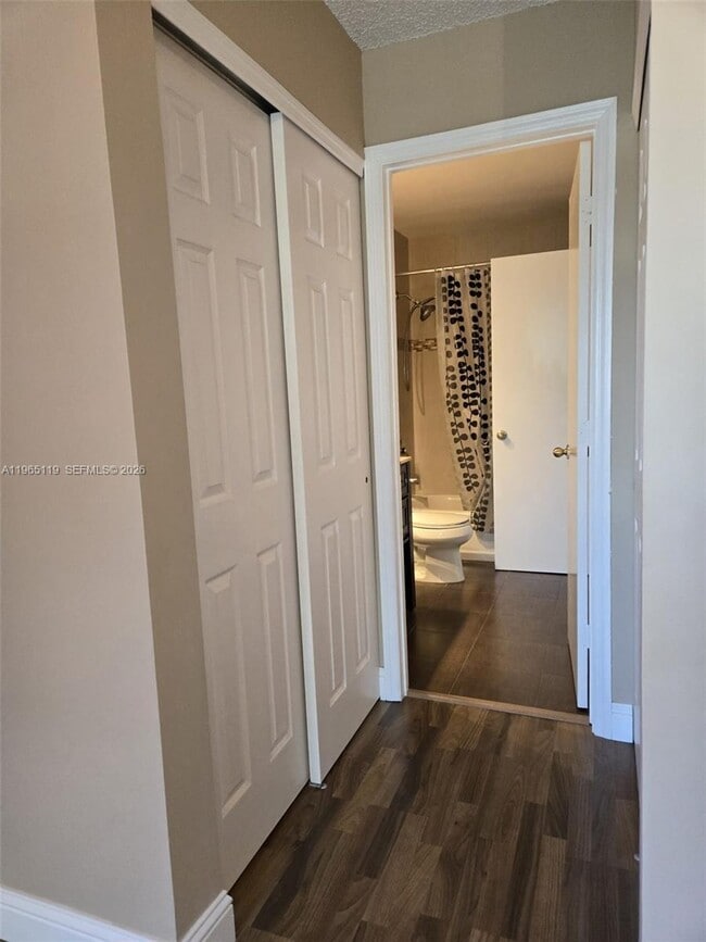 Building Photo - 821 NW 130th Ave