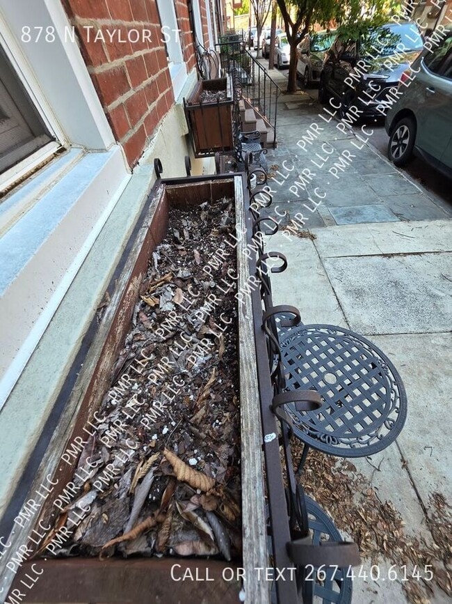 Building Photo - 878 N Taylor St