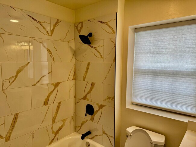 Building Photo - 34 Bergen Ridge Rd