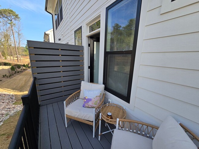 Building Photo - Rare Townhome Opportunity Near Hester Pond – Beautifully Upgraded Laurel Hills Retreat