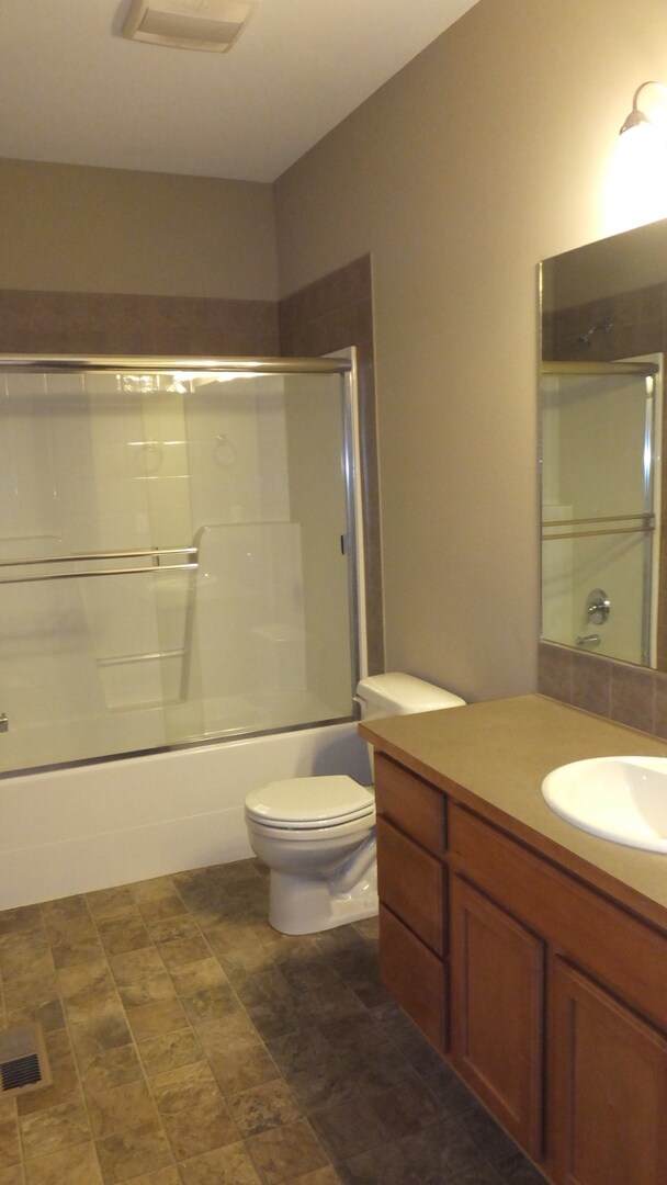 Building Photo - 509