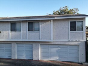 Building Photo - Beautiful Two Bedroom Townhome in San Luis...