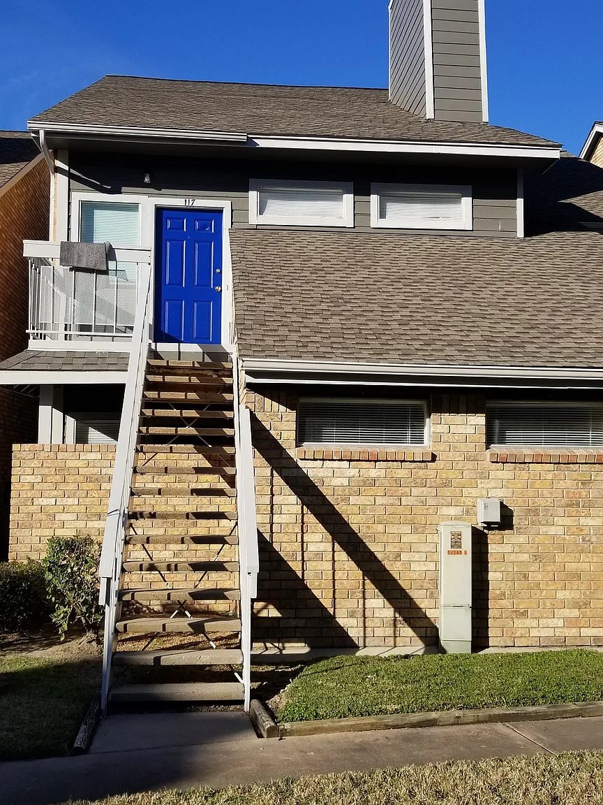 Building Photo - 11240 Perry Rd
