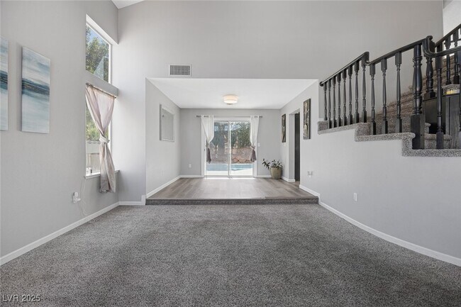 Building Photo - 8433 Dry Cliff Cir