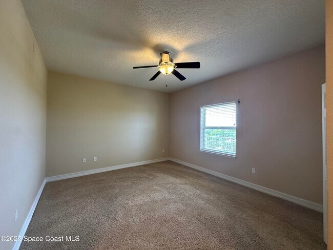 Building Photo - 134 Starboard Ln