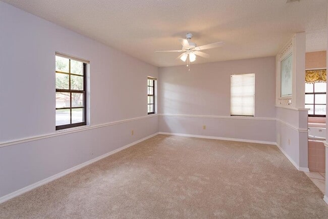 Building Photo - 8266 Ambrose Cove Way