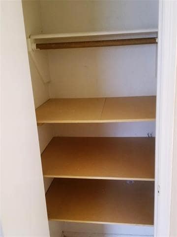 Building Photo - 1700 Justin Lyn St