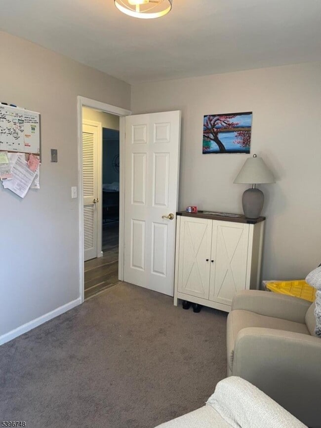 Building Photo - 16 Brookside Ave