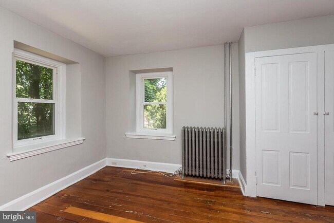 Building Photo - 337 Righters Mill Rd