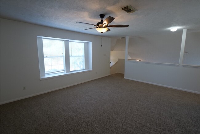 Building Photo - 5510 Bear Cave Ln