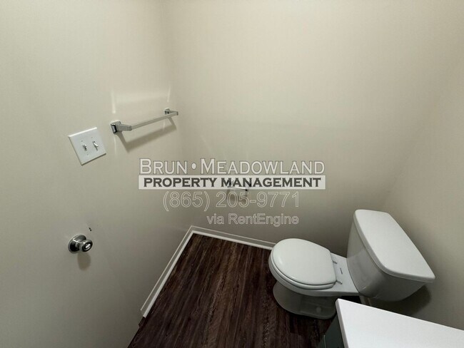 Building Photo - 2023 Belle Terra Rd