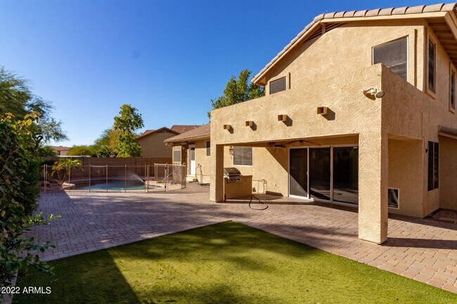 Building Photo - 1681 W Musket Way