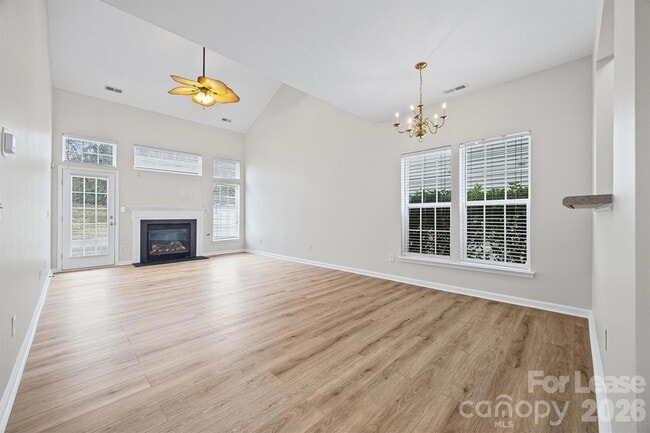 Building Photo - 616 Bayou Cir