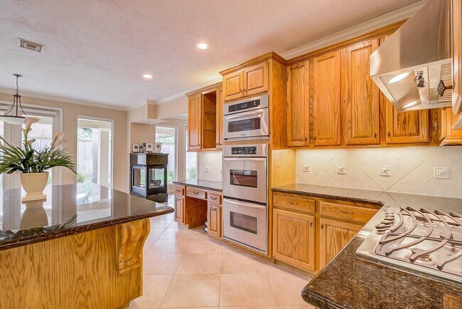 Building Photo - 17323 Jackson Pines Dr