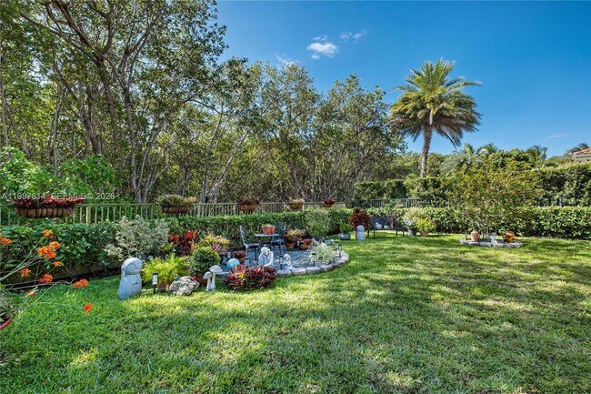 Building Photo - 7726 SW 193rd Ln