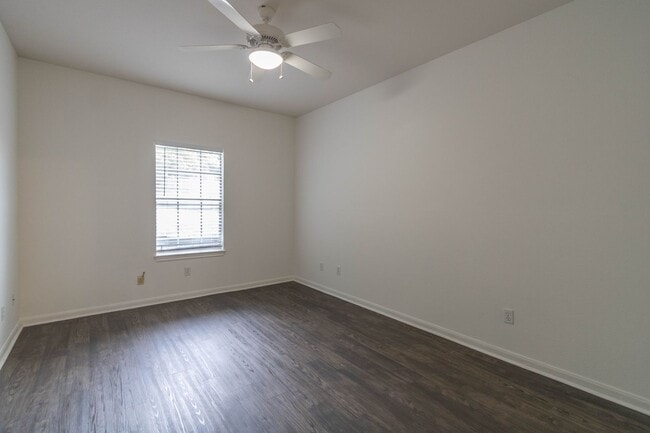 Building Photo - 303 Rawhide Loop