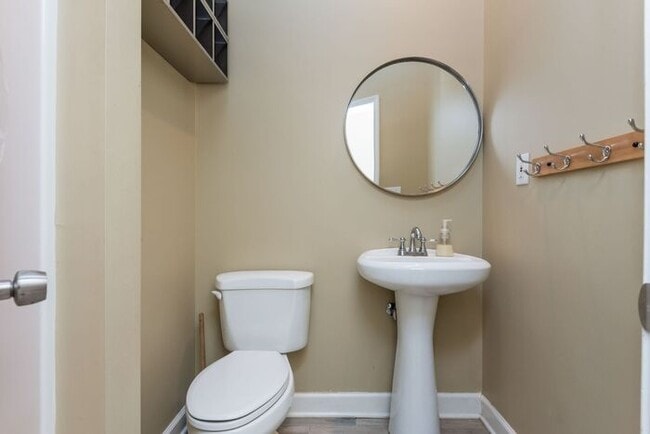 Building Photo - North Druid Hills Hidden Gem! 4Bed-4Bath, Hardwood Floors, Available NOW!