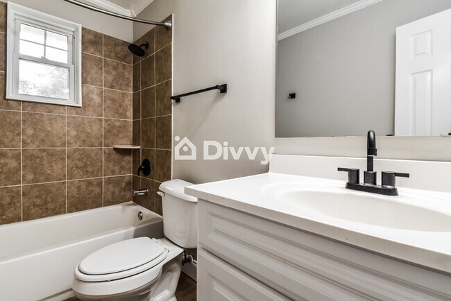 Building Photo - 7248 Banks Mill Rd