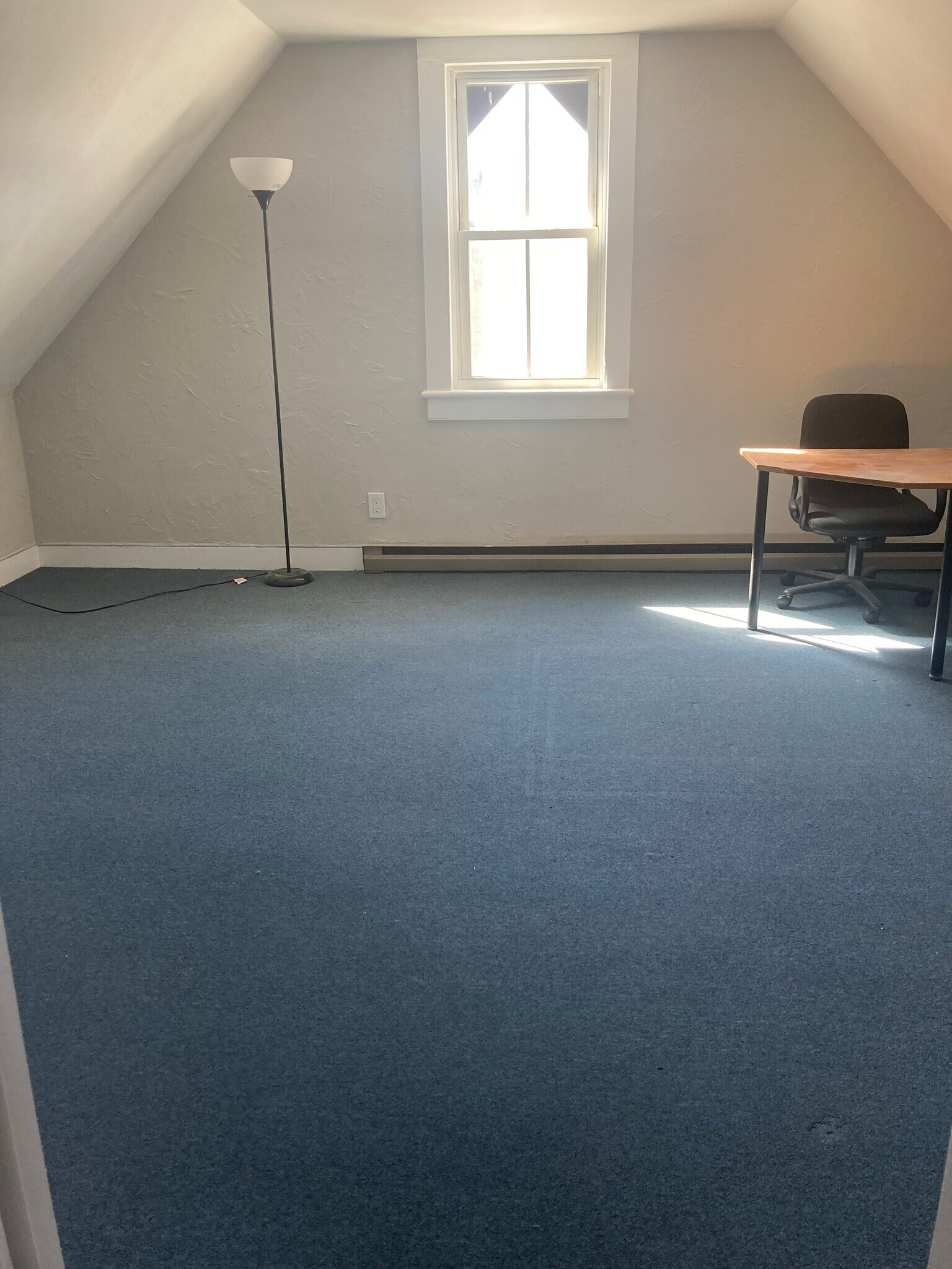 Building Photo - 93 Greenwood Ave