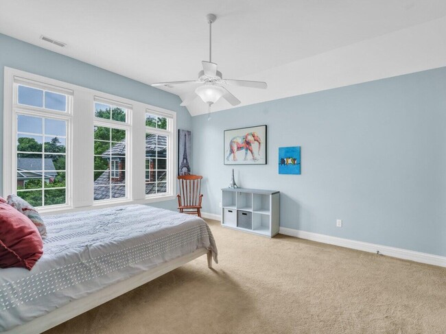 Building Photo - 106 Michigan Ct