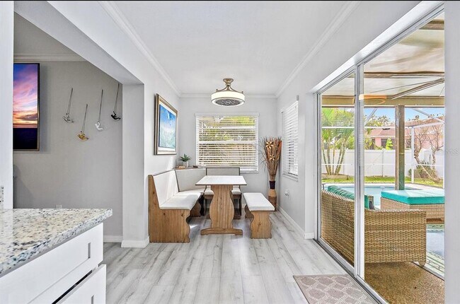 Building Photo - 4350 51st Ave S