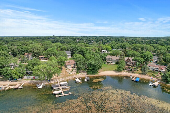 Building Photo - 16654 Inguadona Beach Cir SW