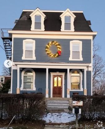 Building Photo - 2 Selleck St
