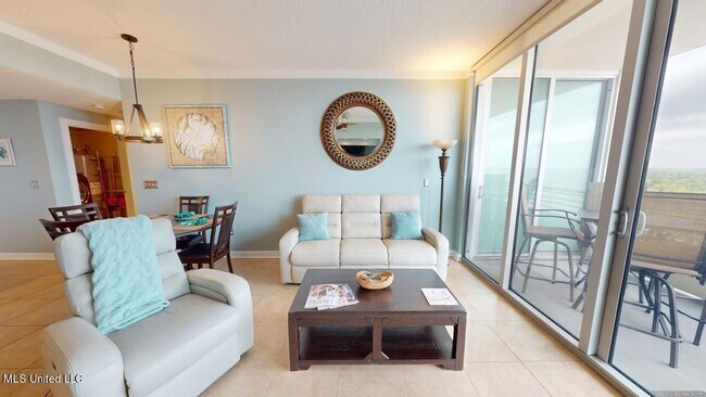 Building Photo - 2060 Beach Blvd