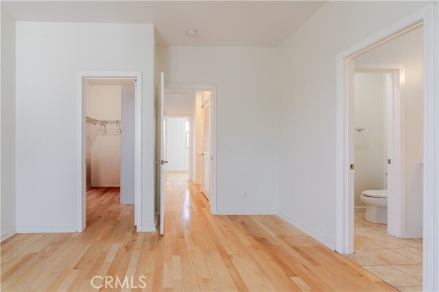 Building Photo - 5510 W 149th Pl